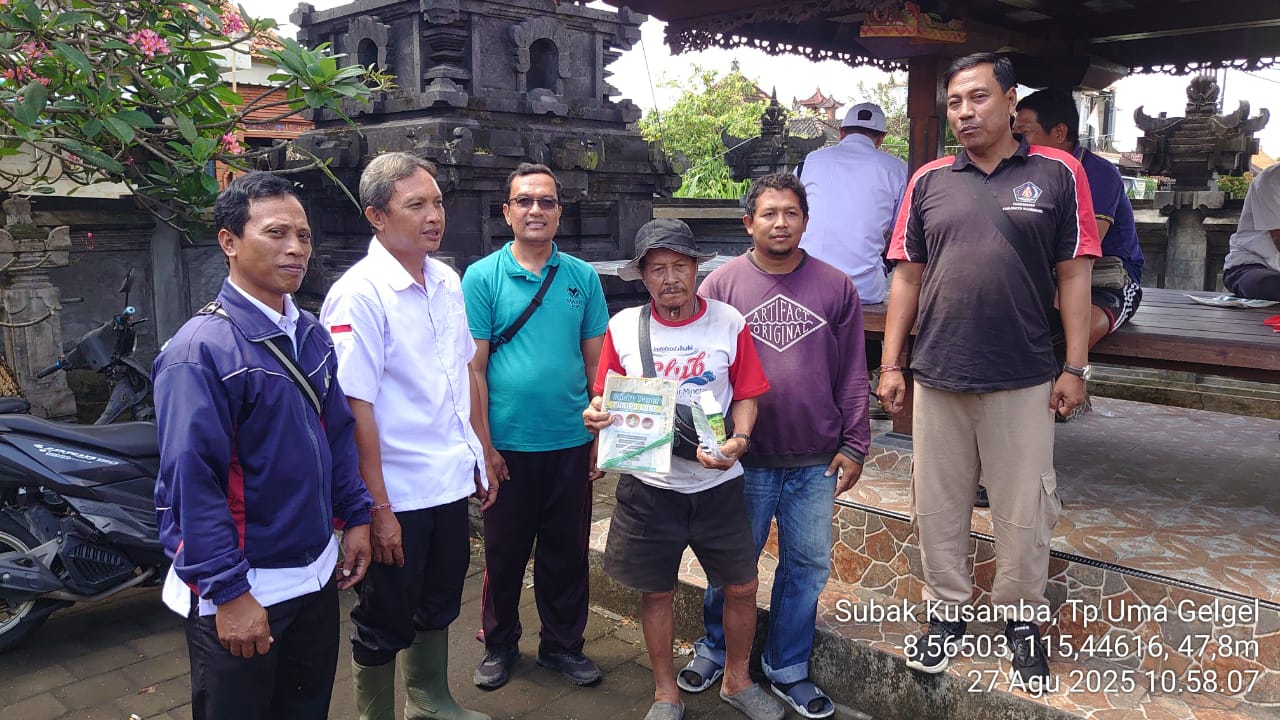 Droping Benih, Pestisida dan Lekat Kuning Kegiatan P2B